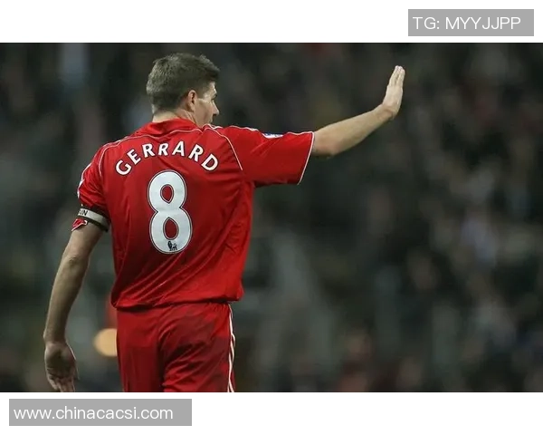 攀爬机足球球星的成长历程与拼搏精神全面解读