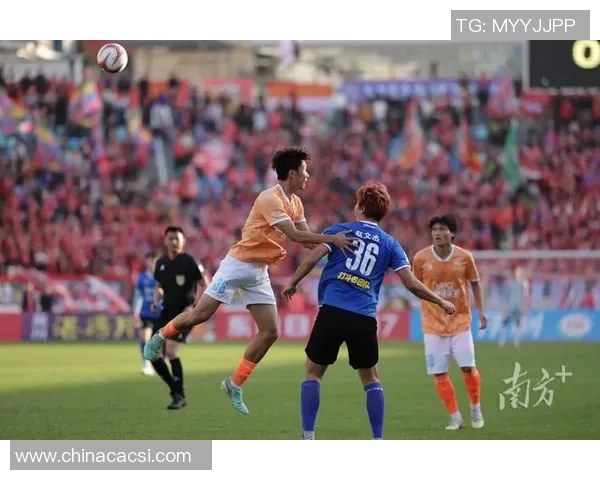 球星挑战吃辣美食引爆足球场内外热议激情四射