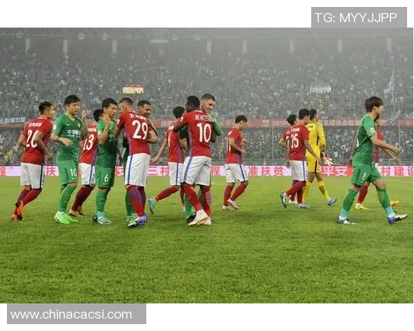 足球球星成语接龙挑战赛 展现球场智慧与语言才华的精彩对决