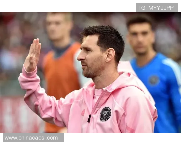 追忆83年足坛巨星风采见证绿茵场上传奇辉煌岁月